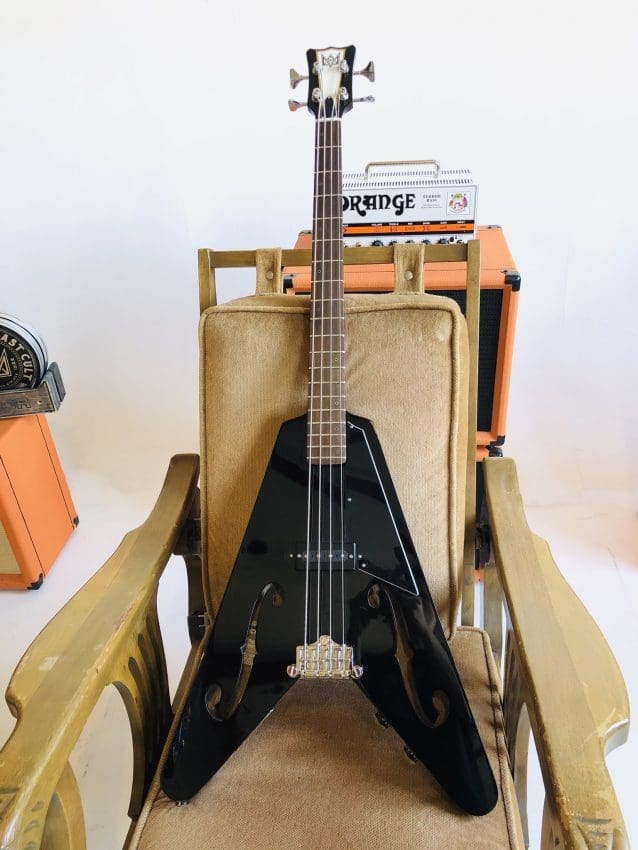 Blast Cult Vee Bass