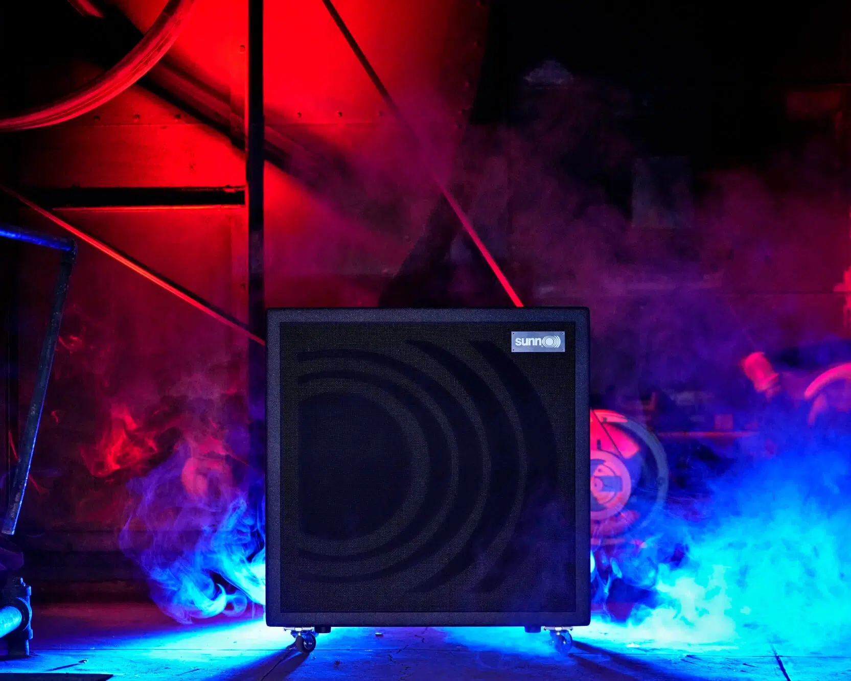Sunn DoomBox - Unleash the 1000-Watt Seismic Apocalypse in Your Rig