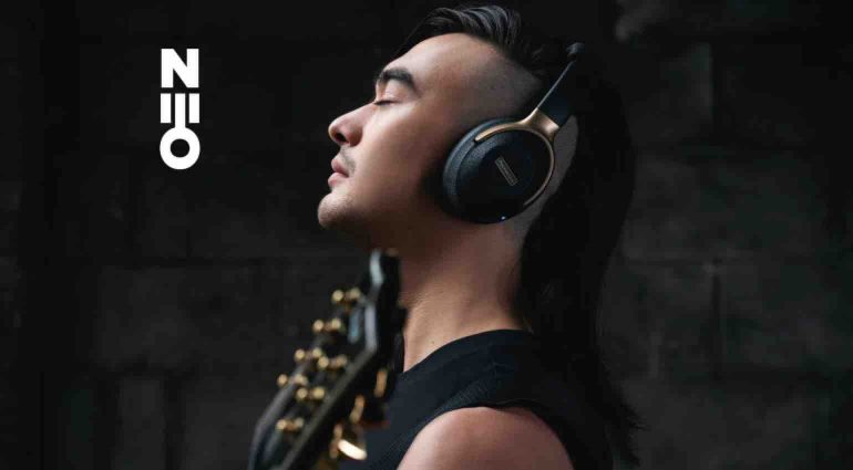Positive Grid Unveils Spark NEO: AI-Powered Wireless Guitar Rig in Headphone Format
