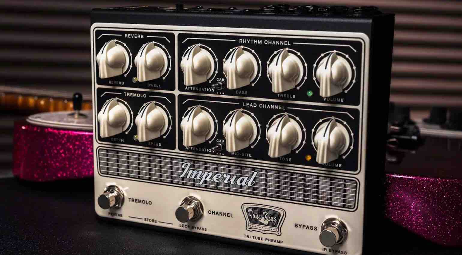 Tone King Imperial Tube Preamp Pedal With Tube-Driven